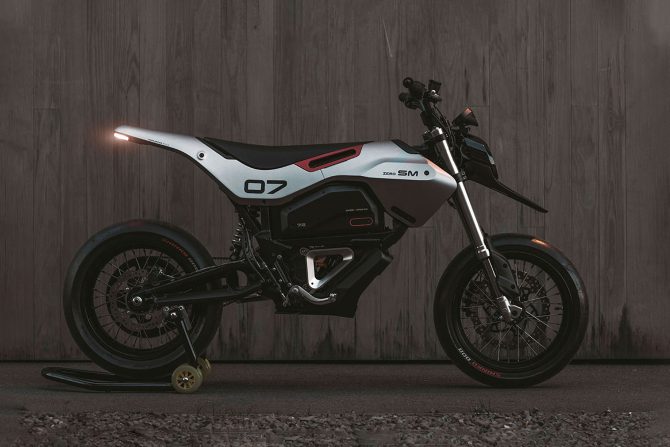 Zero Motorcycles' latest FXE, design inspired by Bill Webb of Huge Design in San Francisco. 